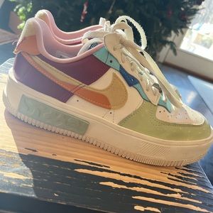Wmns Air Force 1 Fontanka 'St. Petersburg Raves'